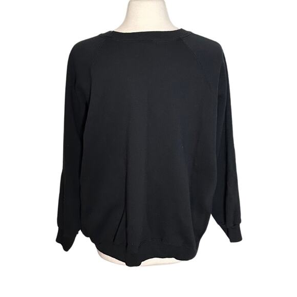 Happy Halloween Vintage Plus Size Black Comfy Pullover Crew Neck Runs Shorter - Picture 2 of 9